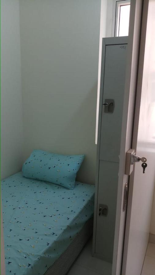 Deira Partition Room Dubai Exterior photo